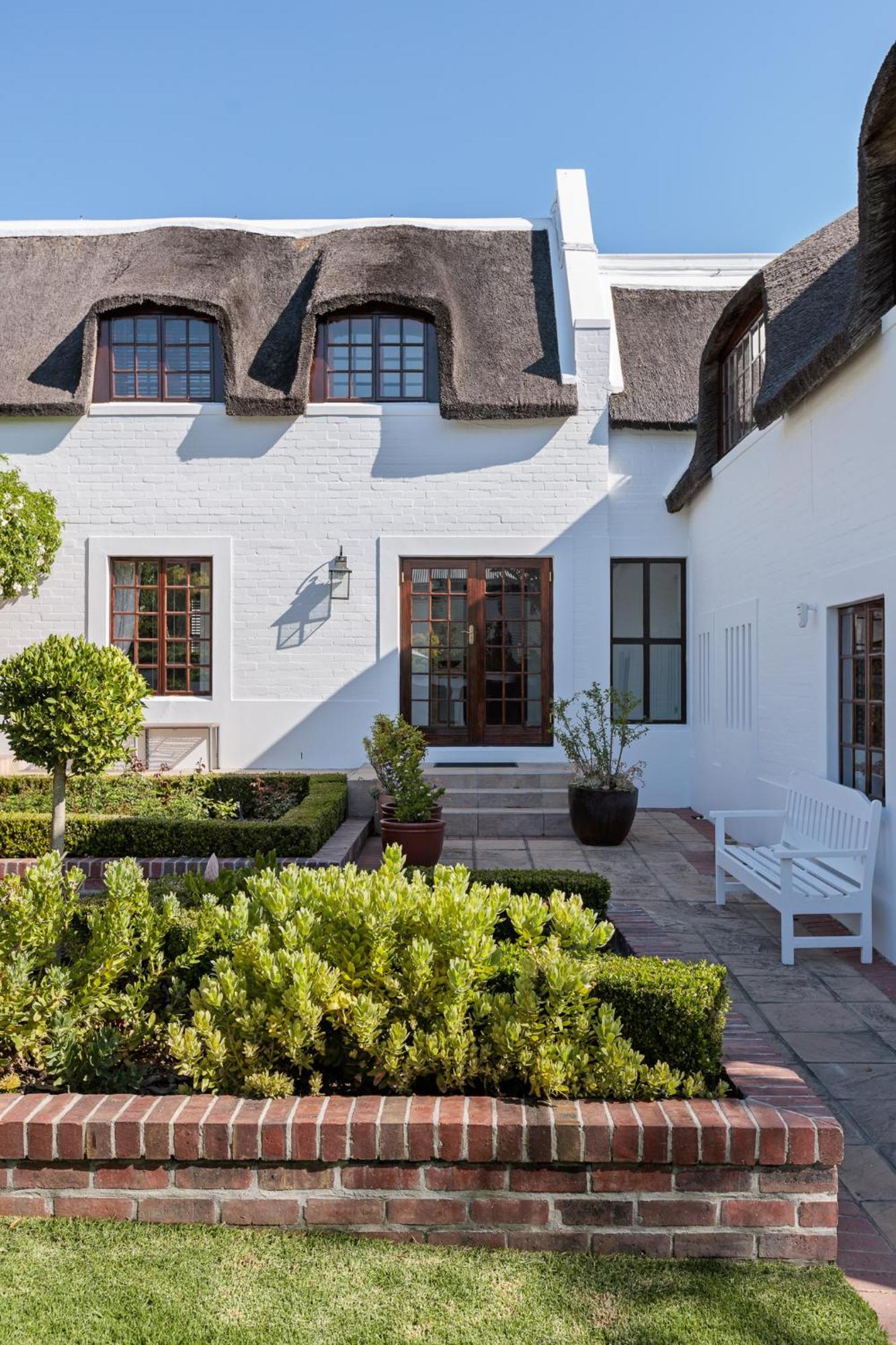 Die Rietdak - Reetdachhaus Mit Vier Schlafzimmern Cape Town Bagian luar foto