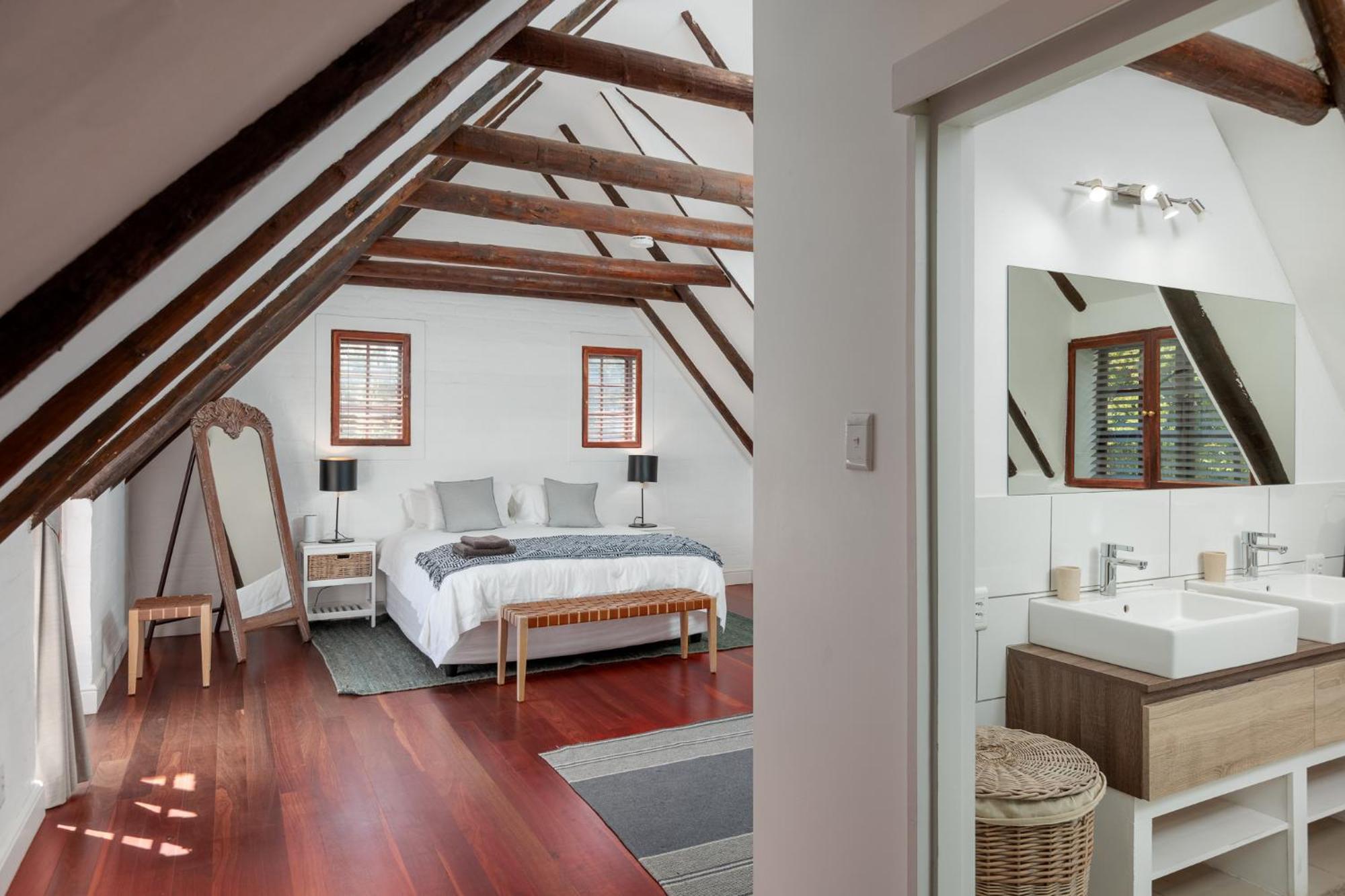Die Rietdak - Reetdachhaus Mit Vier Schlafzimmern Cape Town Bagian luar foto