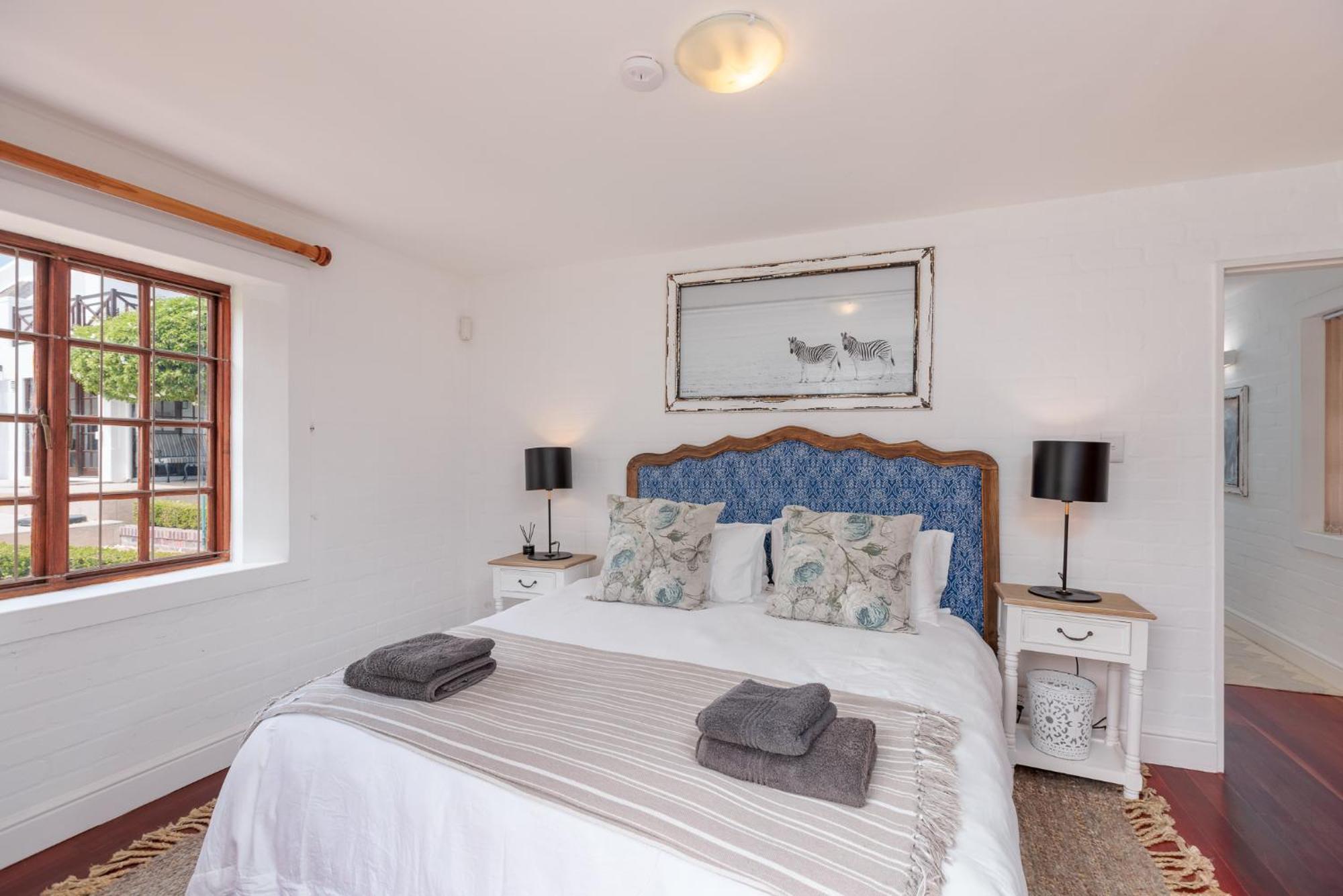 Die Rietdak - Reetdachhaus Mit Vier Schlafzimmern Cape Town Bagian luar foto